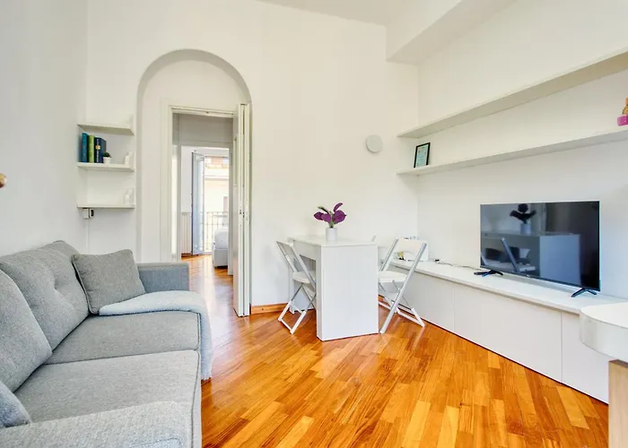 Joivy Cute Flat Near The Duomo