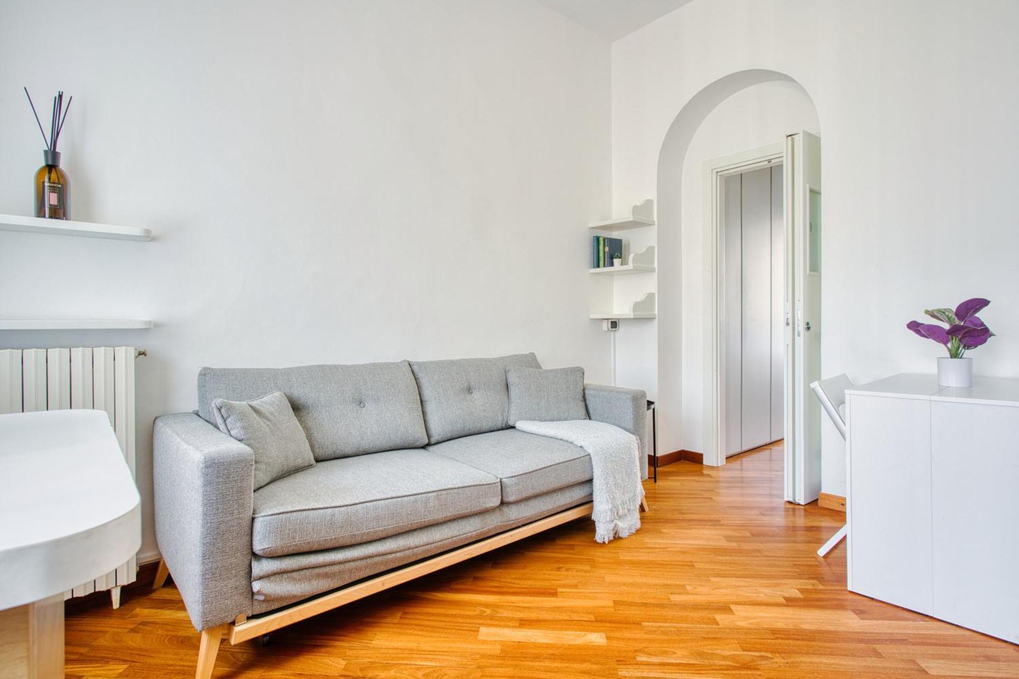 Apartment Joivy Cute Flat Near The Duomo